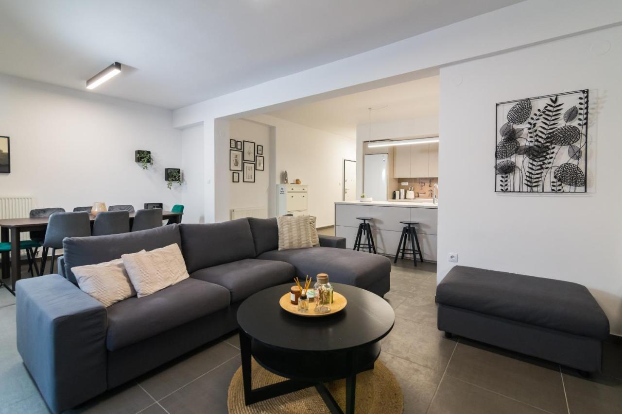 F & B Collection - 3 Bedroom Penthouse เทสซาโลนิกิ ภายนอก รูปภาพ