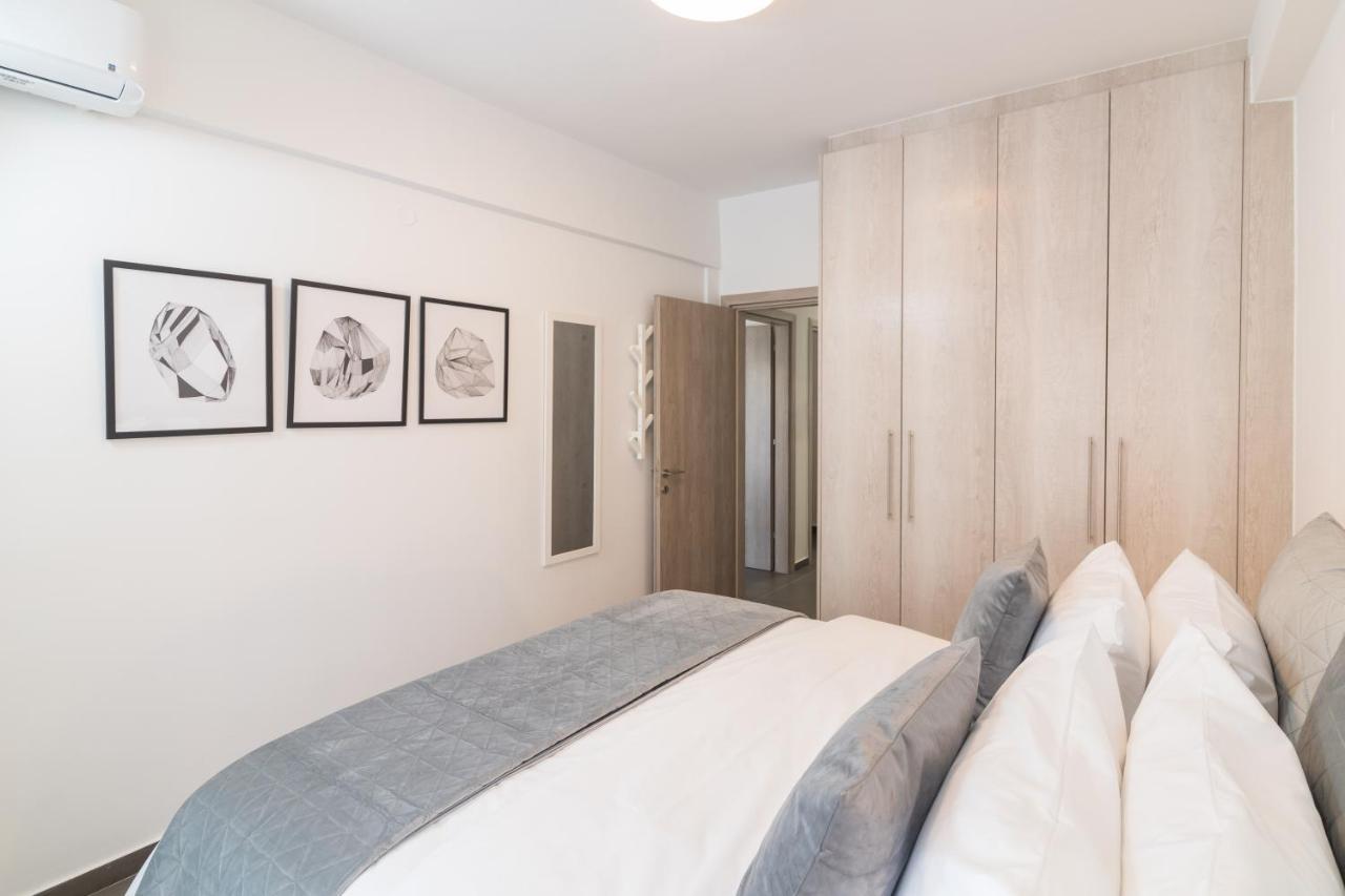 F & B Collection - 3 Bedroom Penthouse เทสซาโลนิกิ ภายนอก รูปภาพ