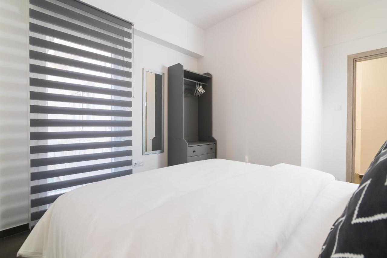 F & B Collection - 3 Bedroom Penthouse เทสซาโลนิกิ ภายนอก รูปภาพ