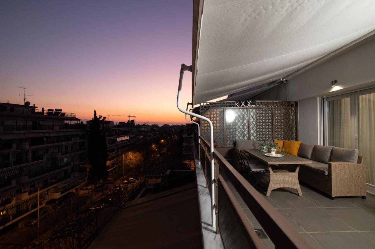 F & B Collection - 3 Bedroom Penthouse เทสซาโลนิกิ ภายนอก รูปภาพ